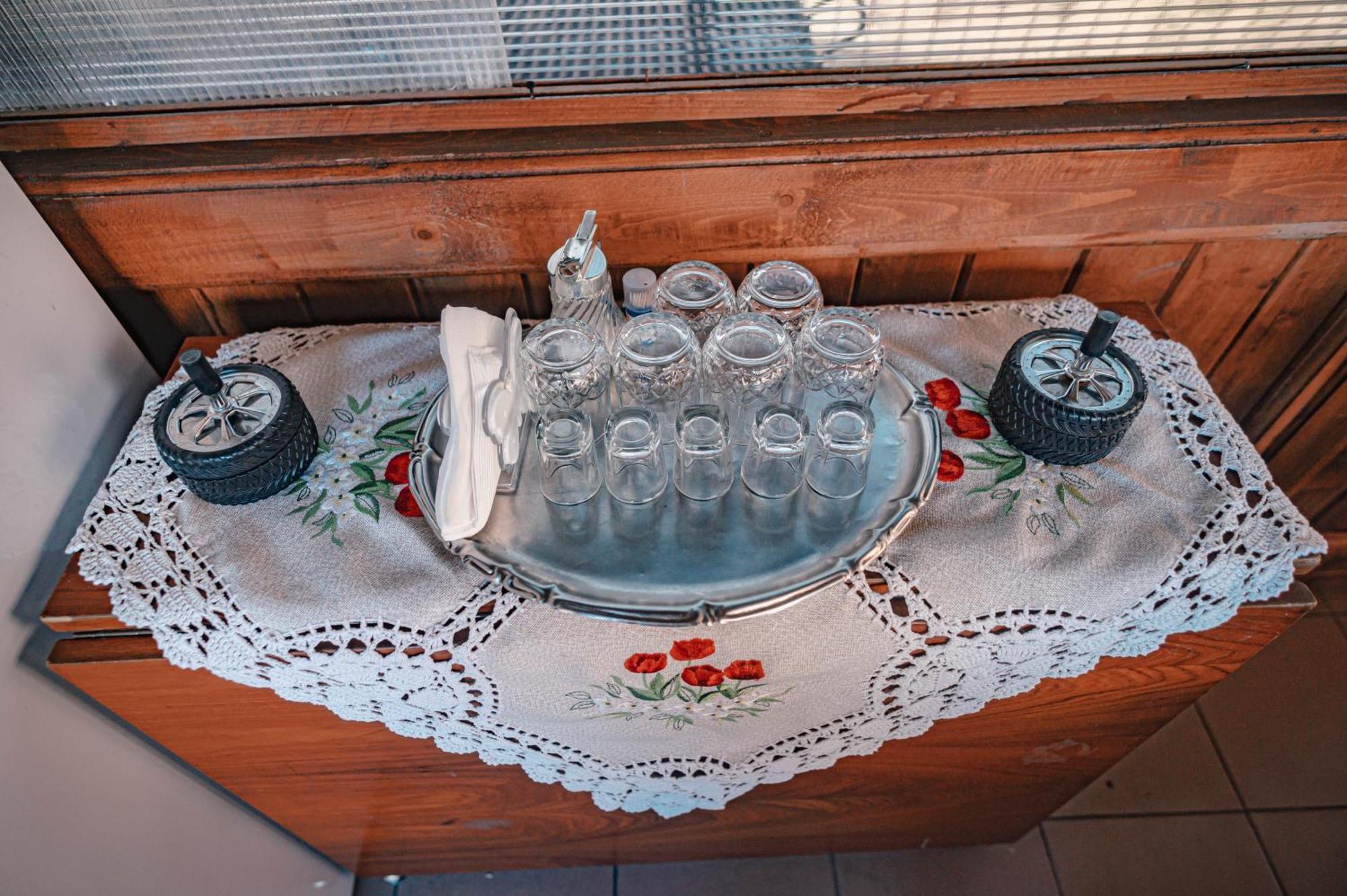 Alpine Bliss Sinaia Hotel Bagian luar foto