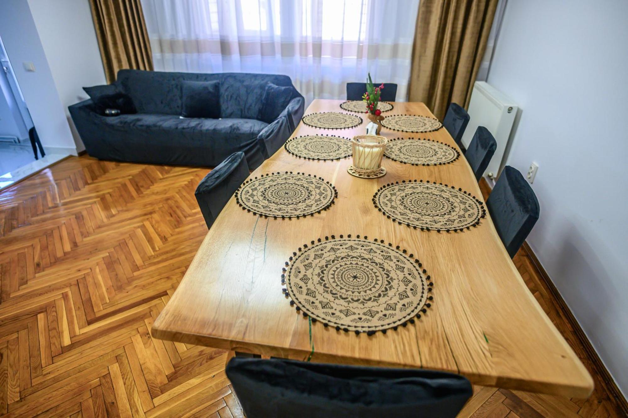 Alpine Bliss Sinaia Hotel Bagian luar foto
